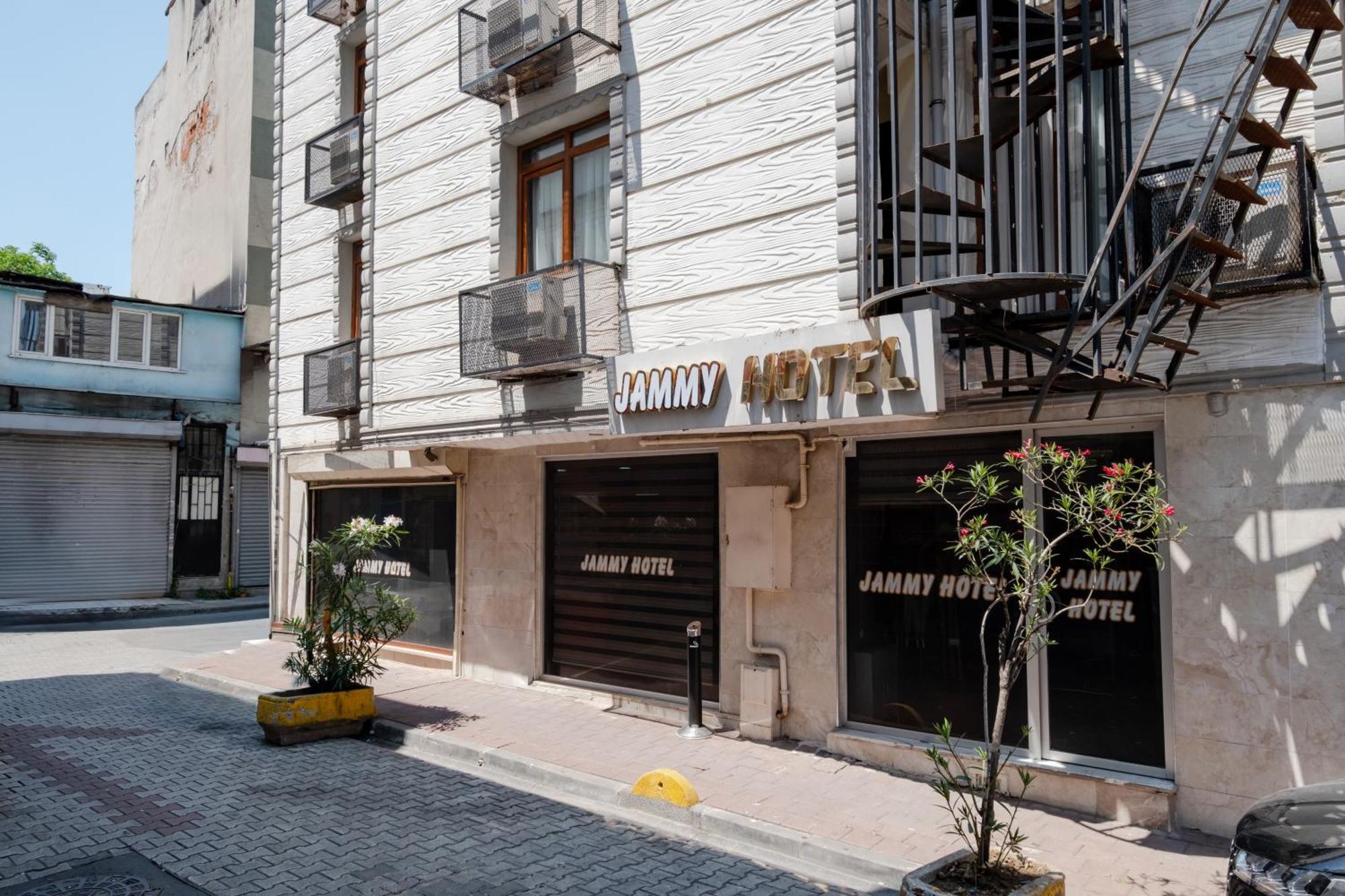 Jammy Hotel — Photos 1
